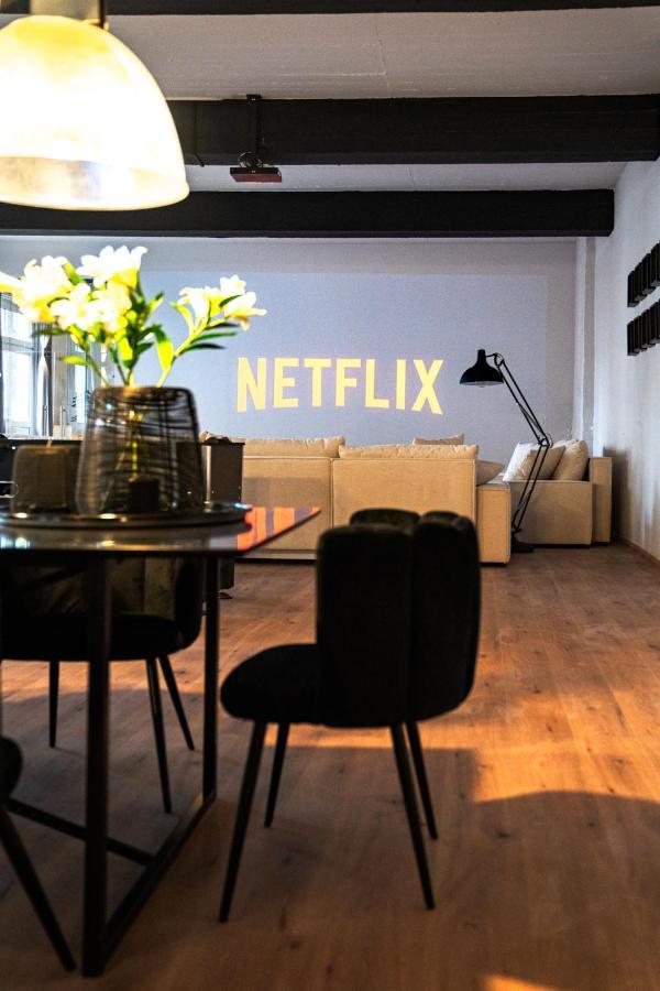 Design Loft - 200Qm2 - Heimkino - Bestlage - Parkplatz Висбаден Экстерьер фото