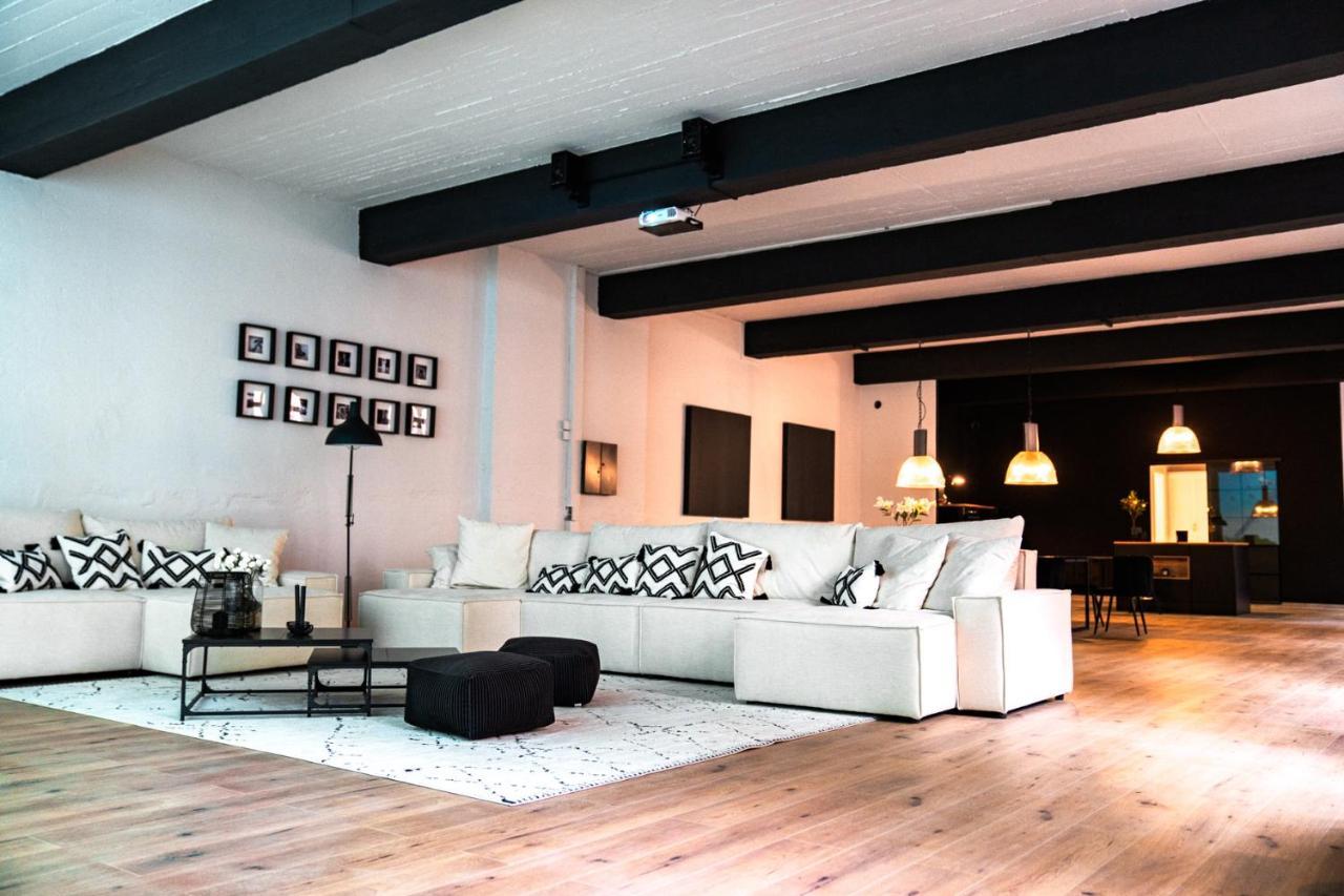 Design Loft - 200Qm2 - Heimkino - Bestlage - Parkplatz Висбаден Экстерьер фото