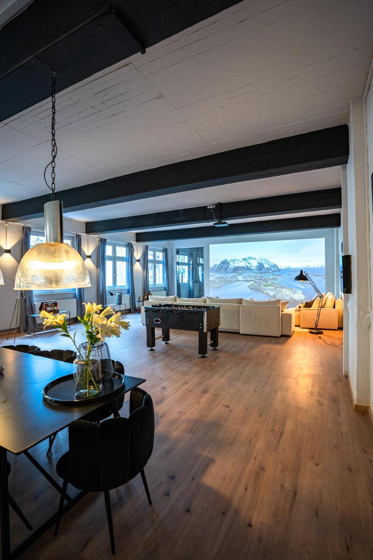 Design Loft - 200Qm2 - Heimkino - Bestlage - Parkplatz Висбаден Экстерьер фото